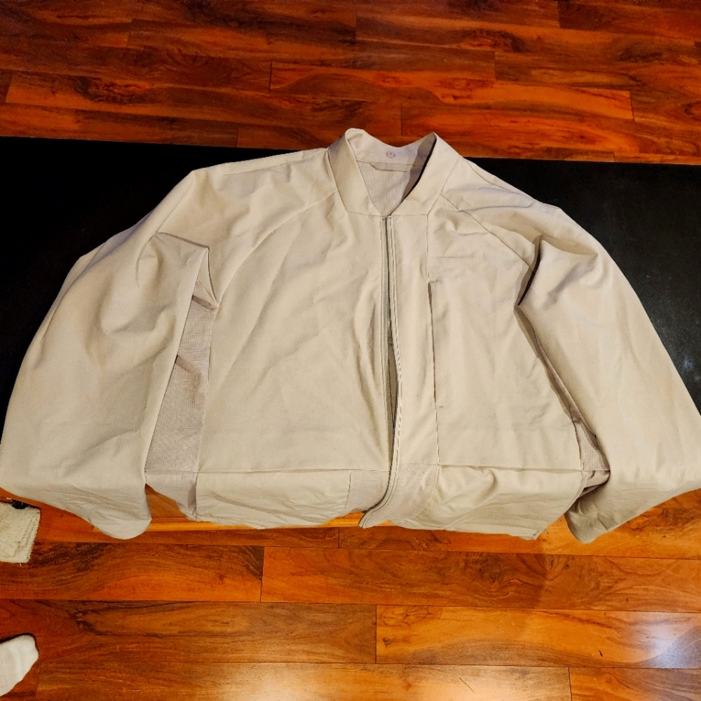 Lululemon Warp Light Bomber Jacket